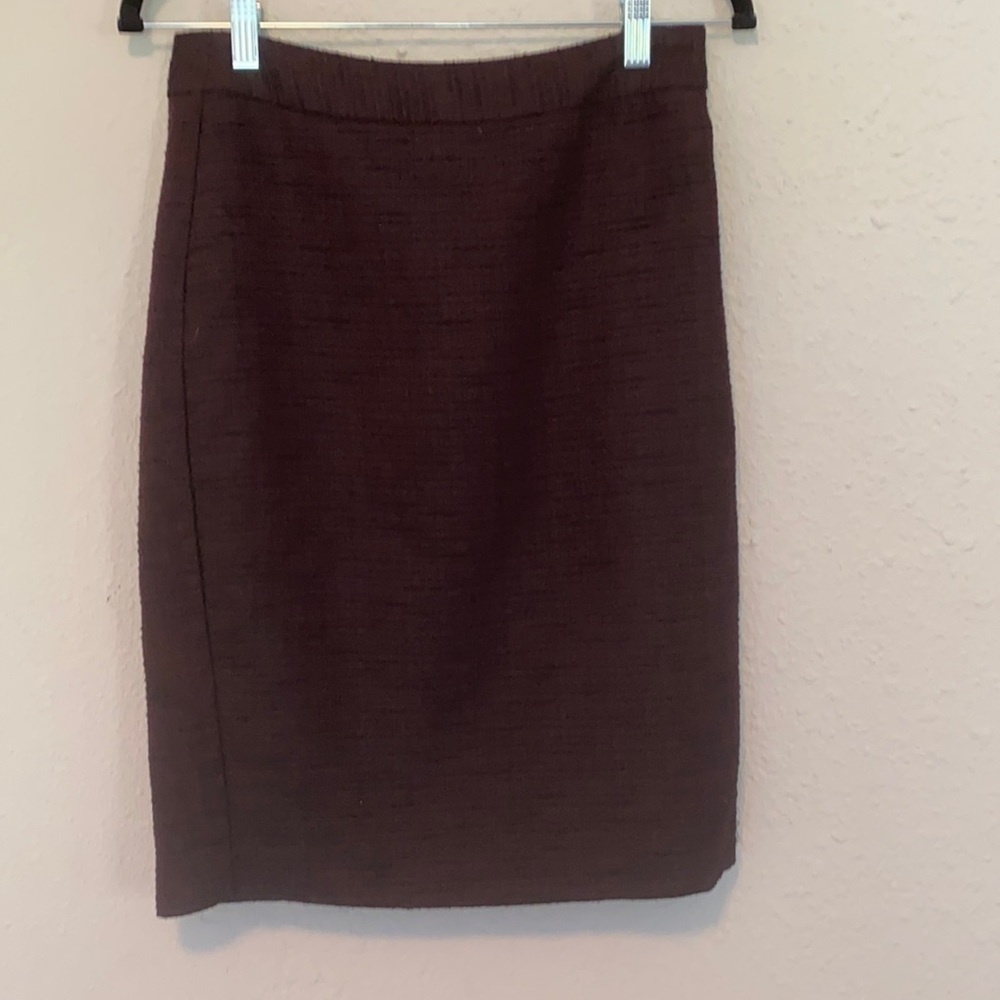 Black/Deep Purple Tweed Skirt - Size 2